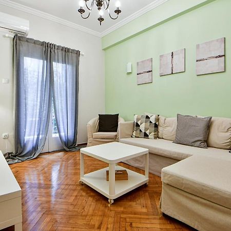 Thiras Lovely Apartment By Zain アテネ エクステリア 写真